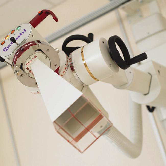 Рентгенотерапевтическая система Xstrahl 200